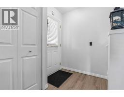Bedroom - 123 Stonemere Place, Chestermere, AB T1X1N1 Photo 7