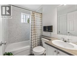 123 Stonemere Place, Chestermere, AB T1X1N1 Photo 17