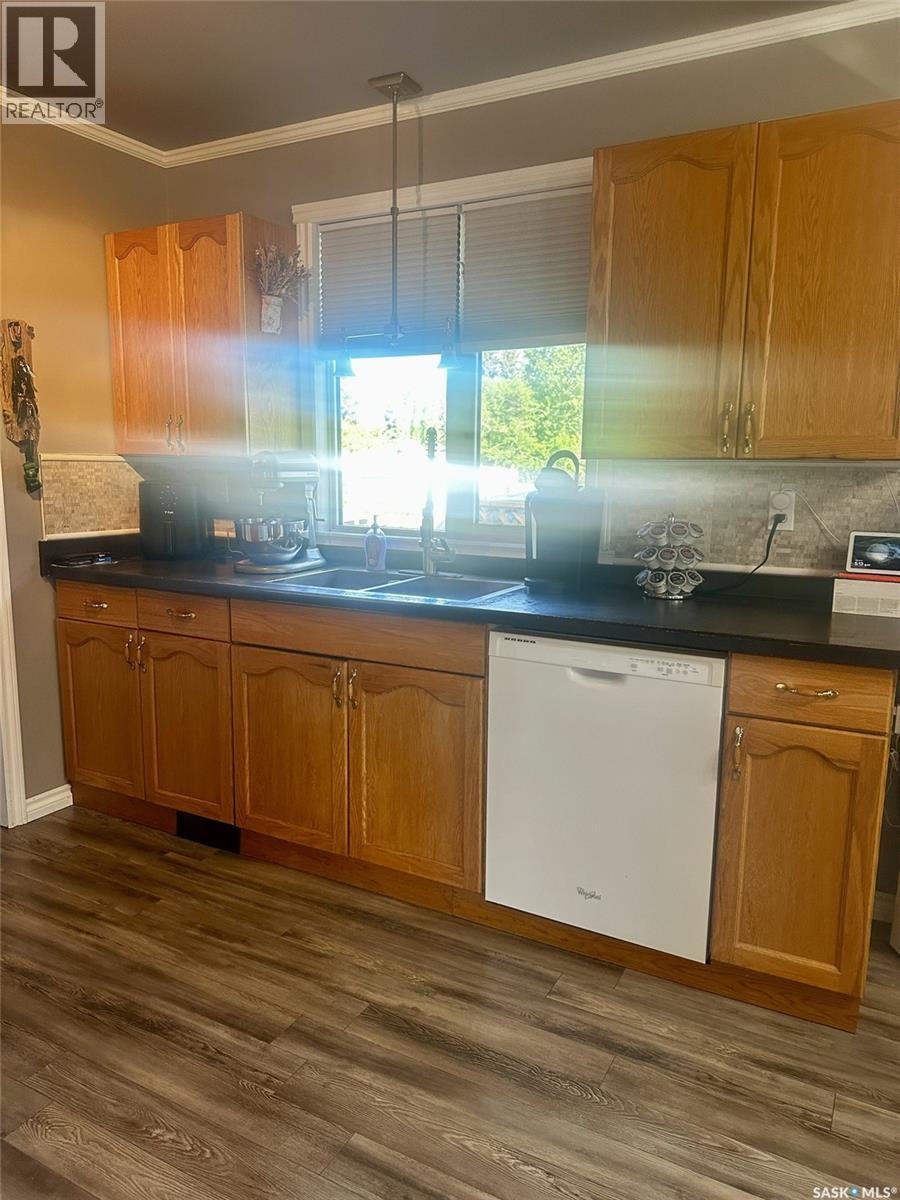 202 Willow STREET, Leroy — photo 8