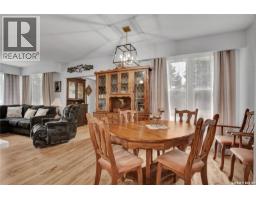 Dining room - 2001 2nd Street, Rosthern, SK S0K3R0 Photo 10