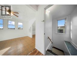 2404 Howard Avenue, Windsor, ON N8T2M1 Photo 18
