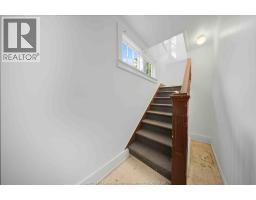 2404 Howard Avenue, Windsor, ON N8T2M1 Photo 19