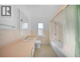 2404 Howard Avenue, Windsor, ON N8T2M1 Photo 25