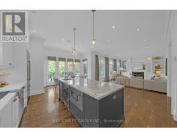 28 Carnwath Crescent, Toronto, ON M2P1J5 Photo 12