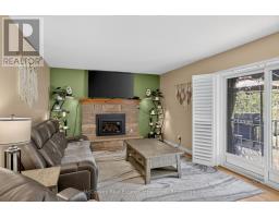 Family room - 1817 Parkwood Circle, Peterborough, ON K9J8C3 Photo 10