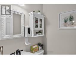 Foyer - 1817 Parkwood Circle, Peterborough, ON K9J8C3 Photo 14