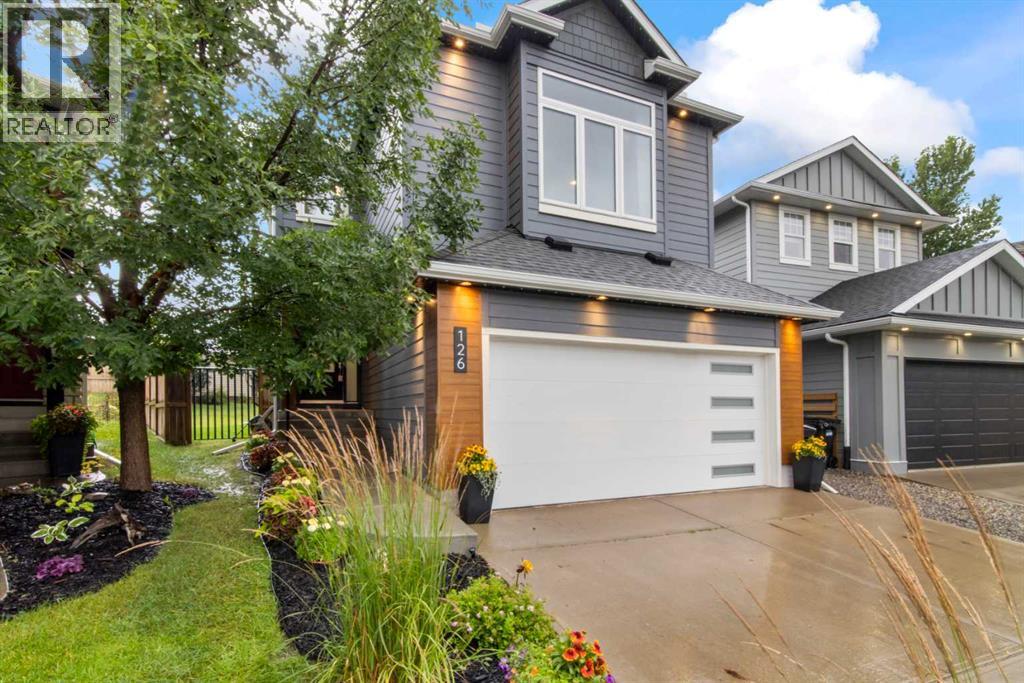 126 Chapman Close SE, Calgary, Alberta, T2X3V7