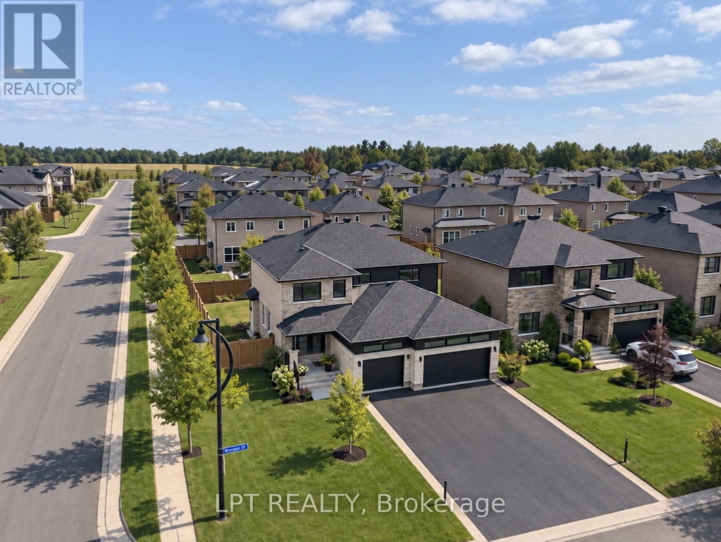 301 MOONLIGHT DRIVE - Image 31