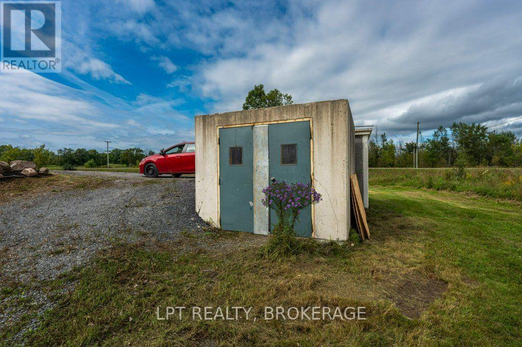 3284 COUNTY ROAD 14 ROAD - 48