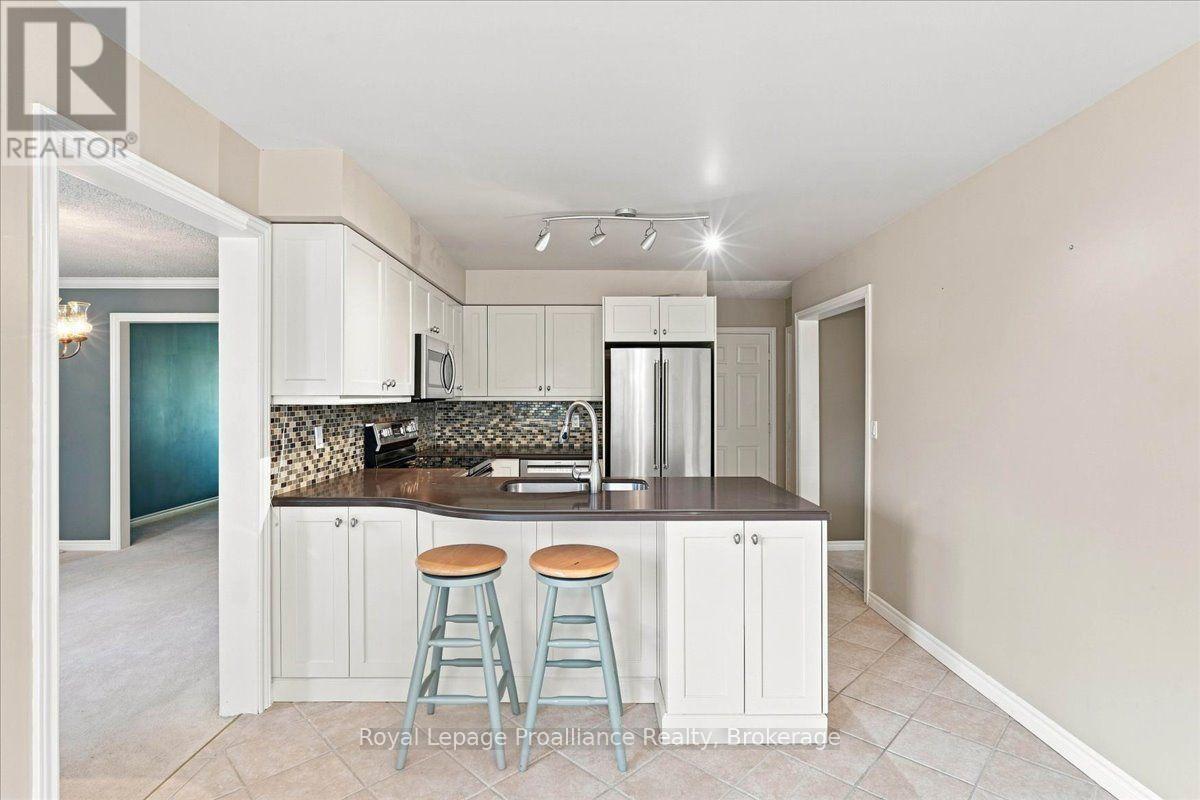 125 TRACEY PARK DRIVE - 12