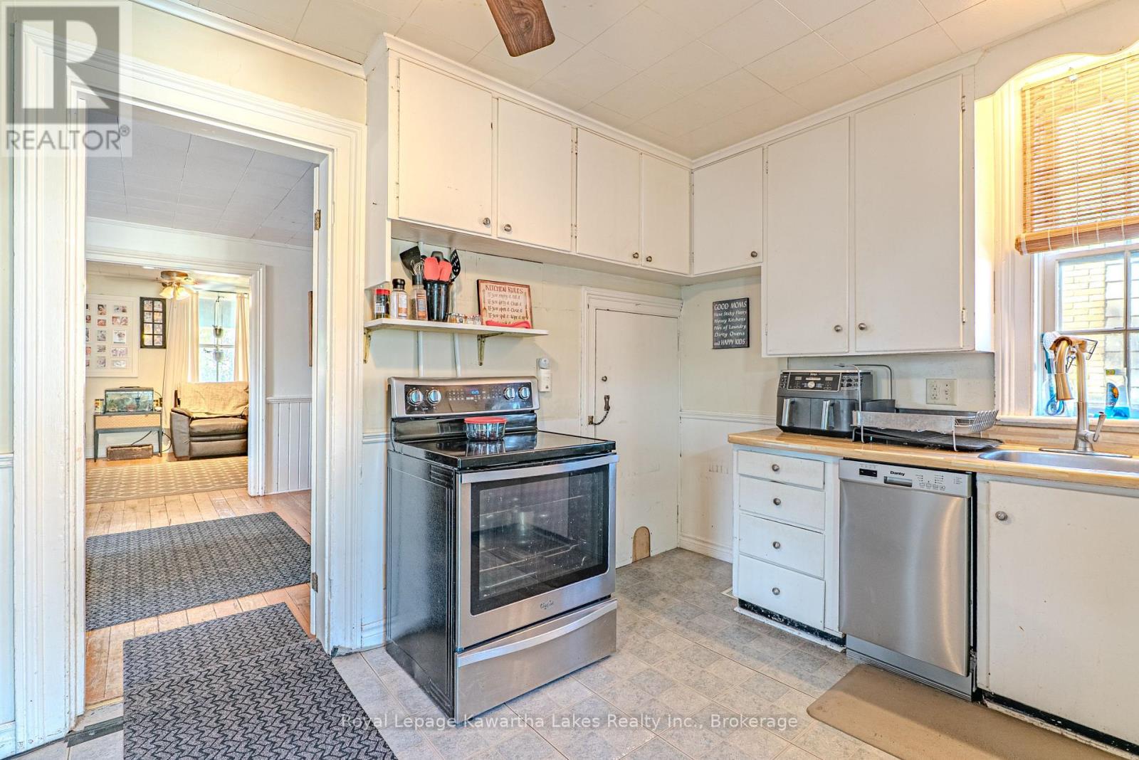 18 MELBOURNE STREET W - Image 20