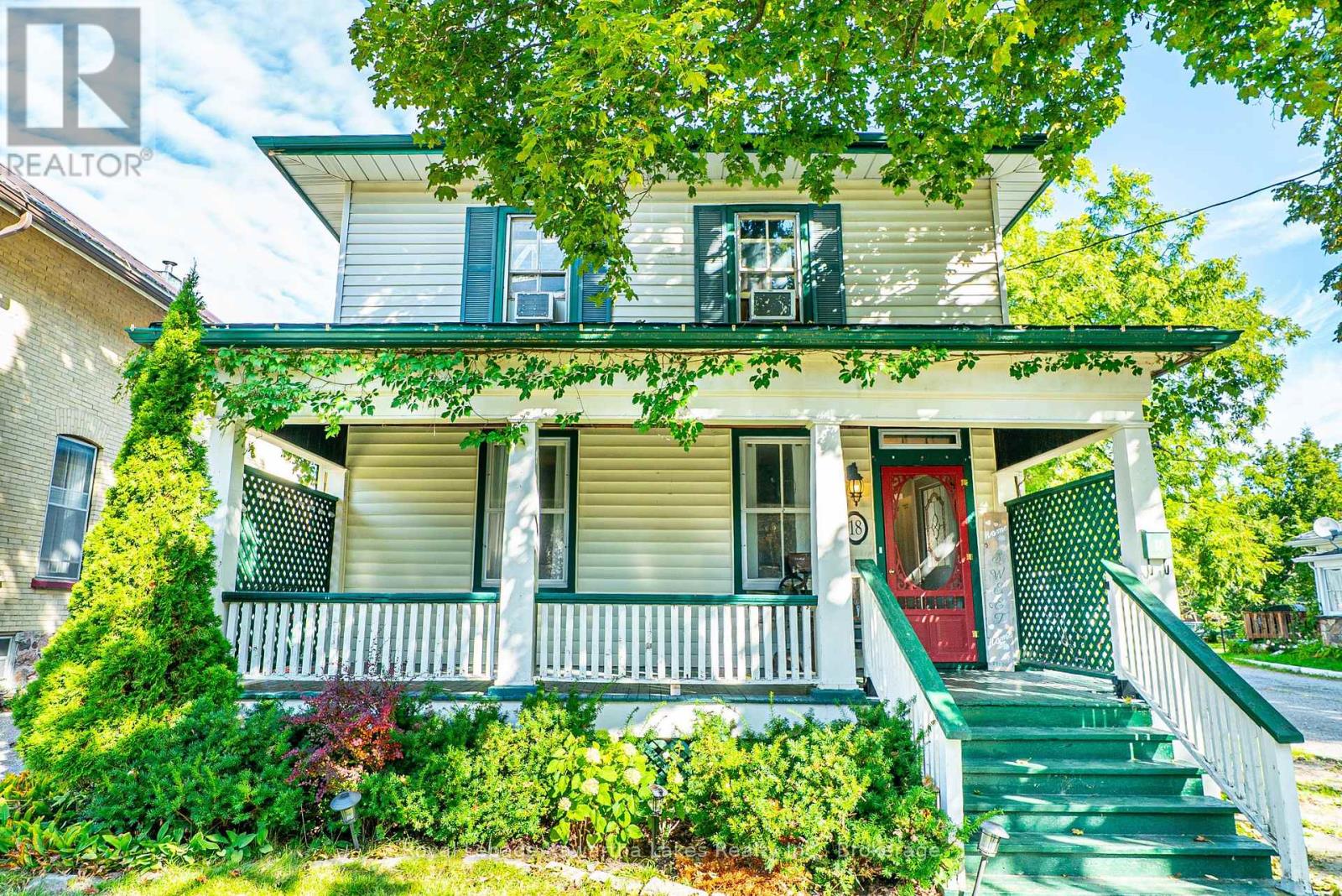 18 MELBOURNE STREET W - 8