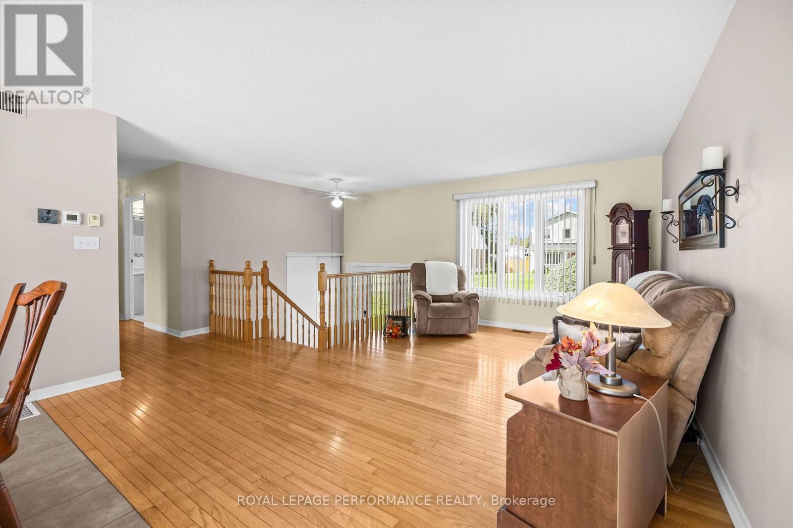 14 ALBERT STREET - 5