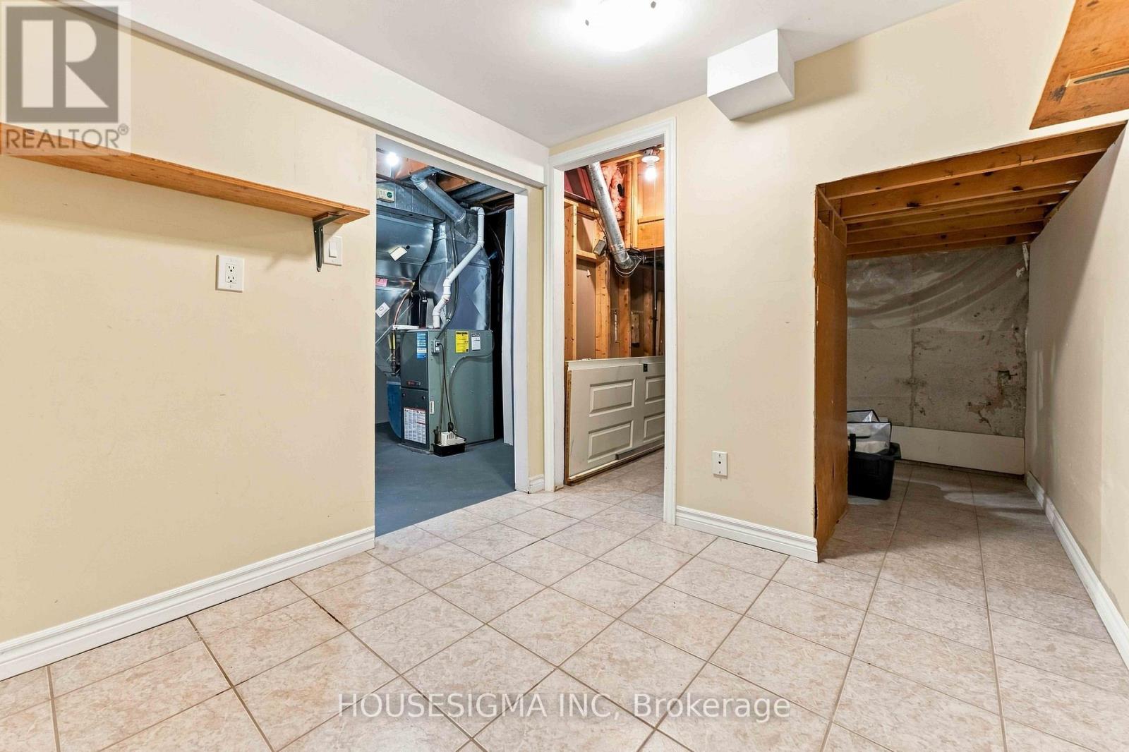 3 Bed, 2 Bath House for Sale in Ottawa – 90 – 3400 PAUL ANKA DRIVE, Ottawa – MLS# X13760488 - Image 39