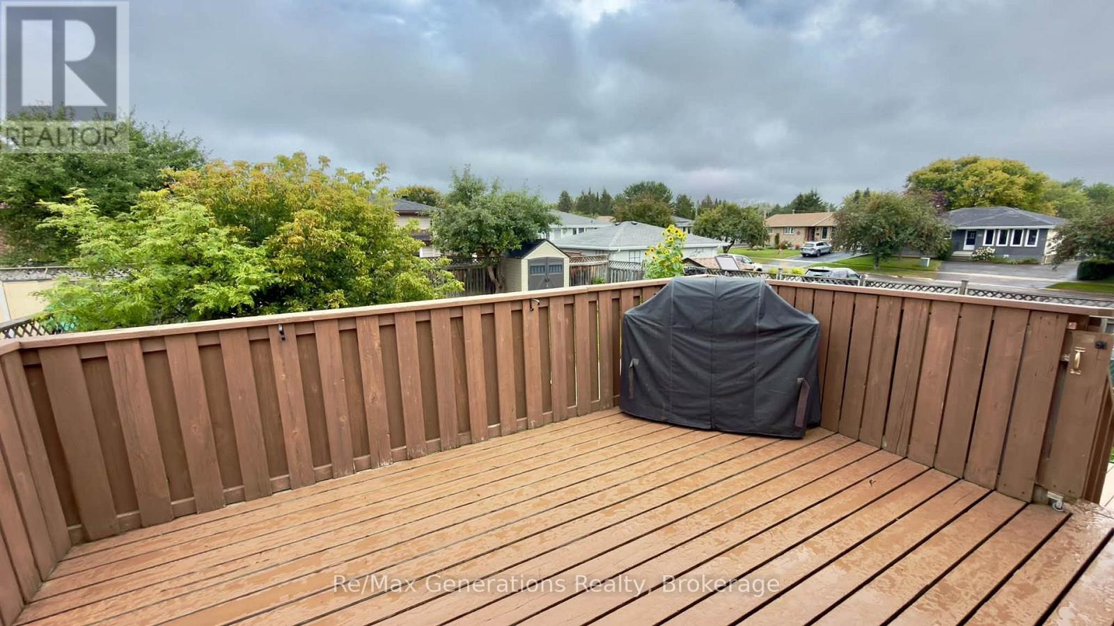 151 IRIS CRESCENT - 30