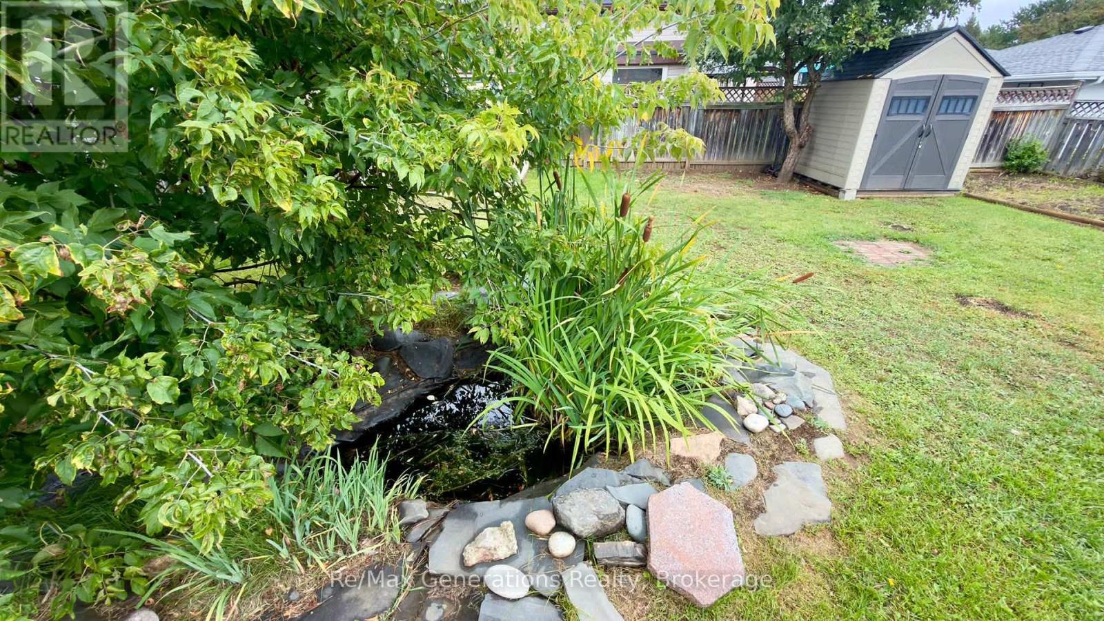 151 IRIS CRESCENT - 31