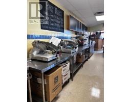 112 - 109 Regina Avenue, Thunder Bay, ON P7B5B4 Photo 9