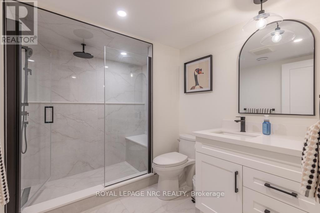 3 GLENAYR PLACE - 29