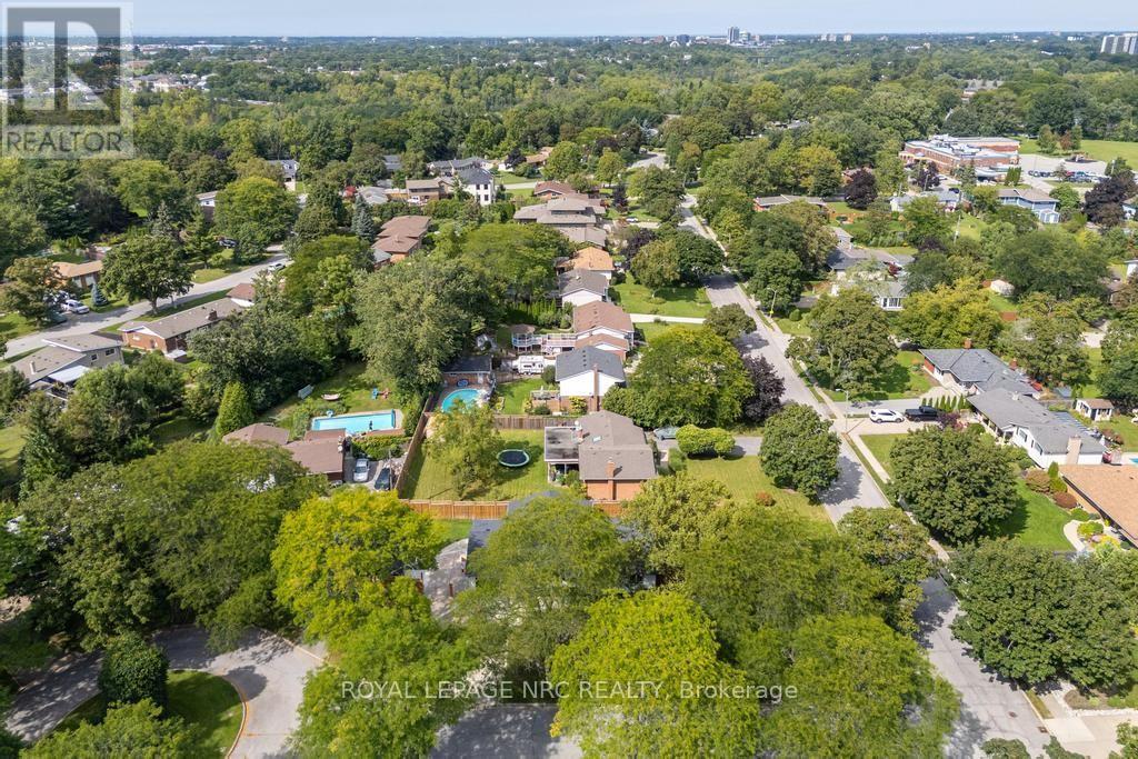 3 GLENAYR PLACE - Image 44