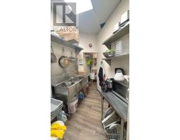 6 - 3701 Portage Road, Niagara Falls, ON L2J2K8 Photo 8