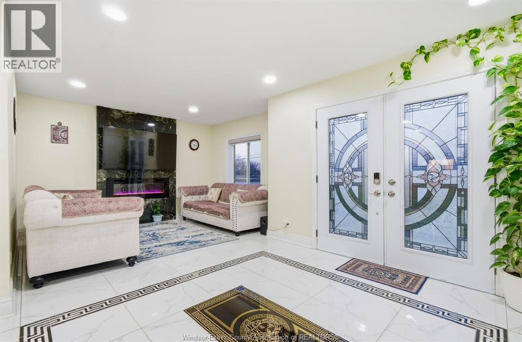 684 TALBOT ROAD Unit# MAIN, Lakeshore — photo 3