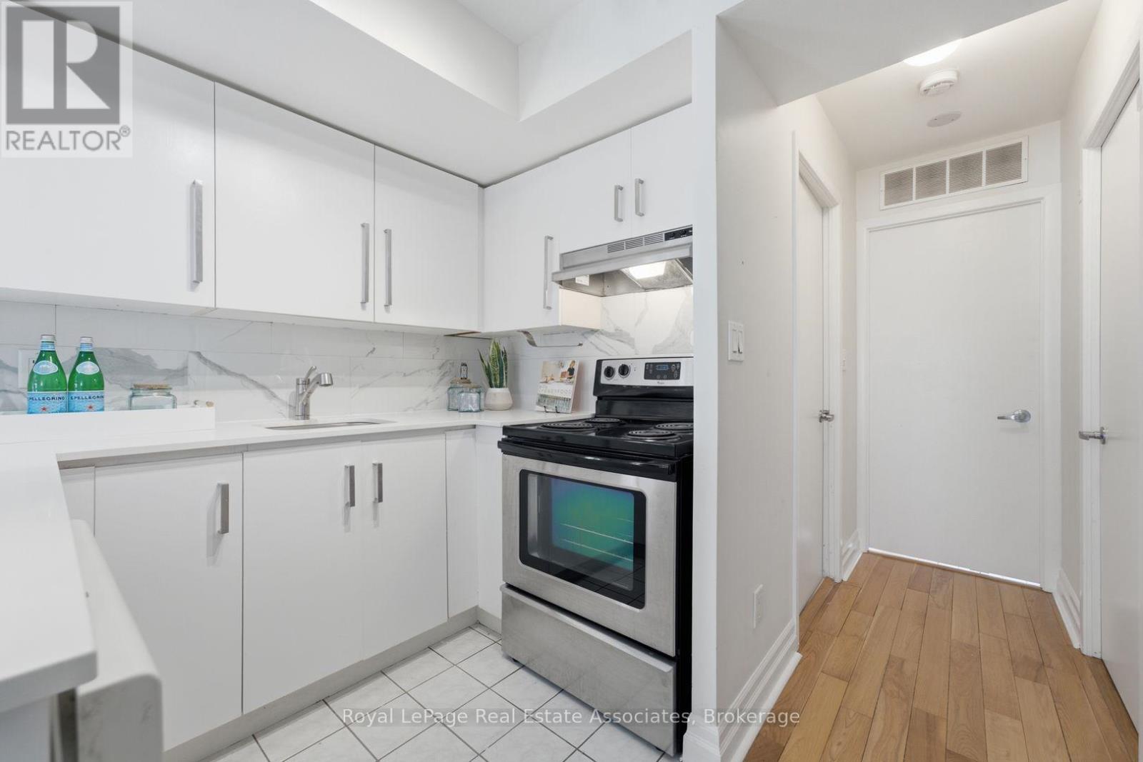 #206 415 JARVIS STREET - 10