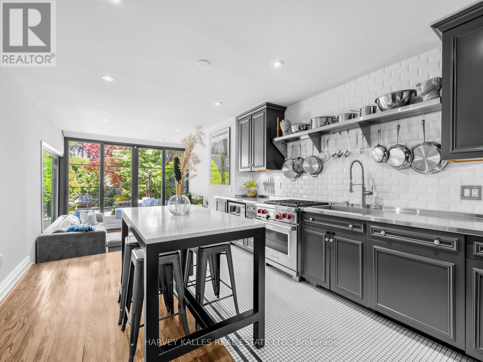 285 BRUNSWICK AVENUE - 10