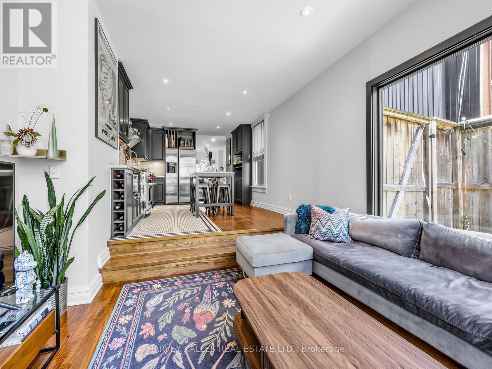 285 BRUNSWICK AVENUE - 16