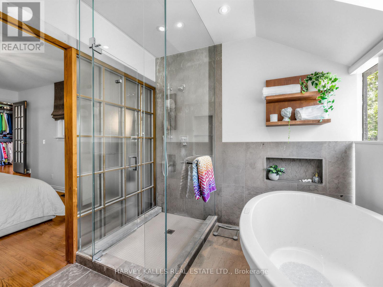 285 BRUNSWICK AVENUE - Image 25