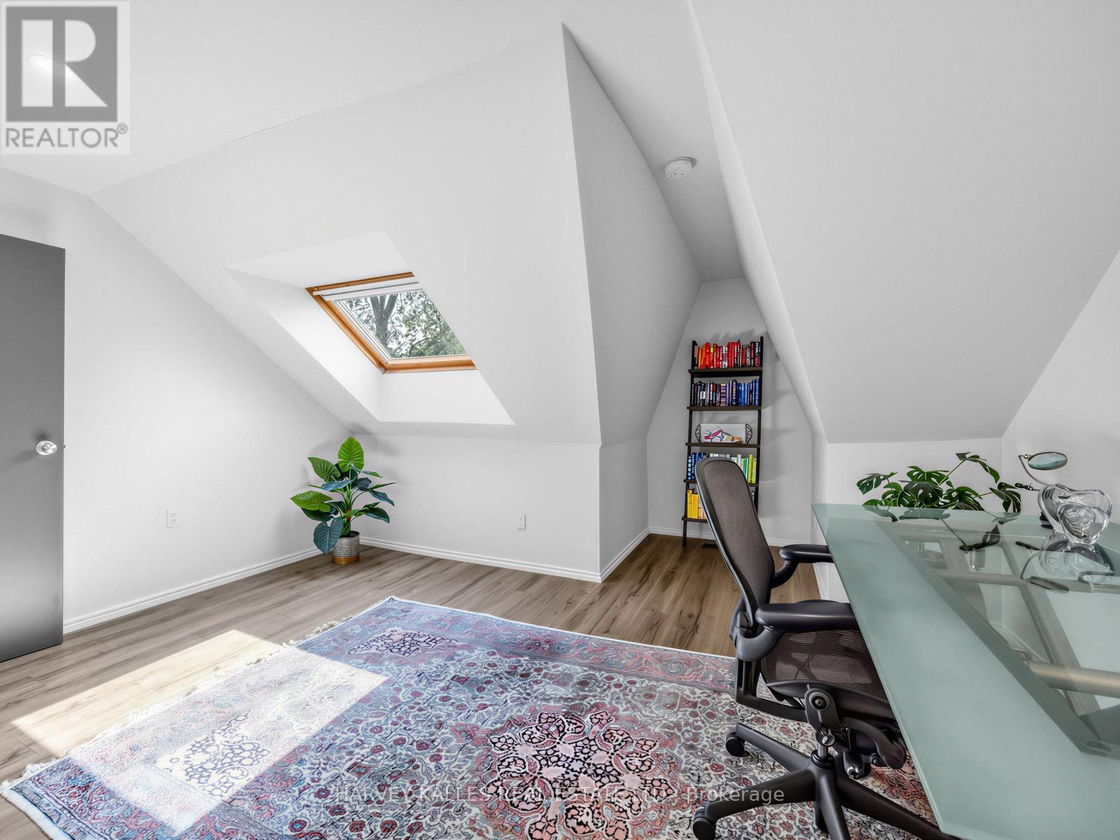 285 BRUNSWICK AVENUE - Image 26