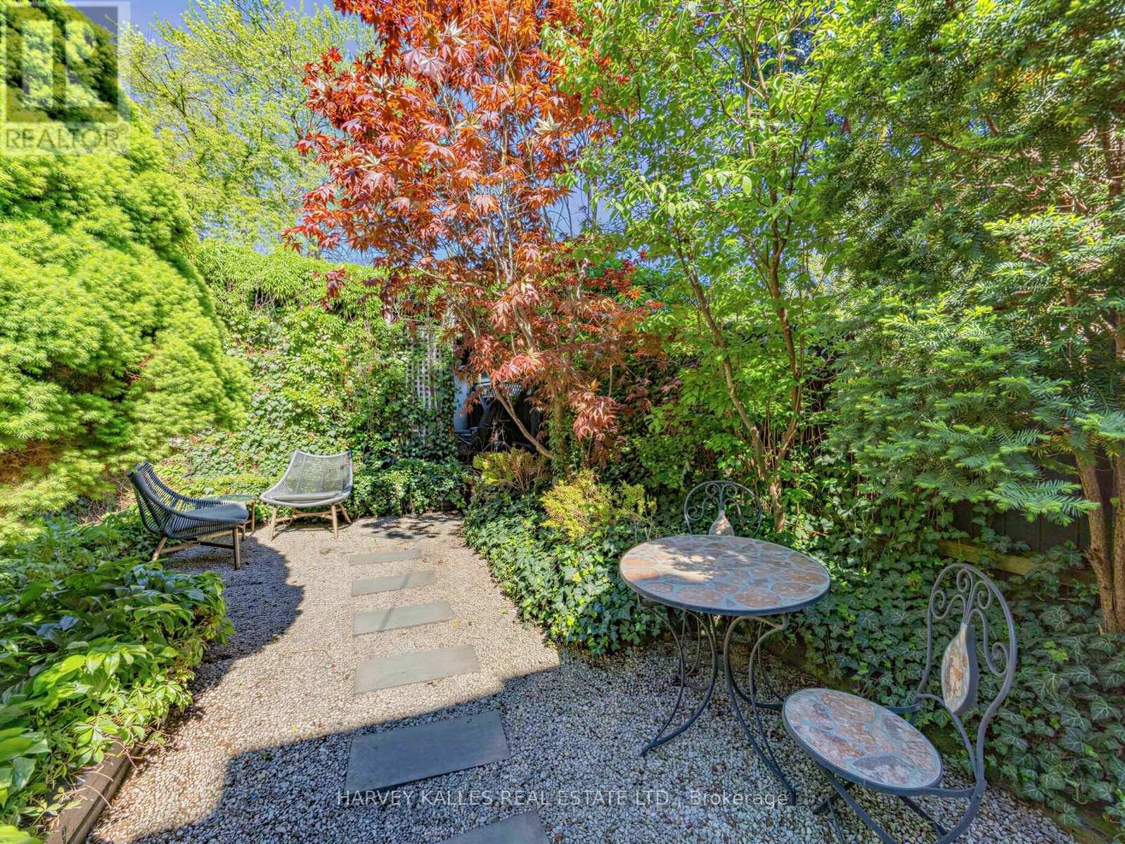 285 BRUNSWICK AVENUE - 30