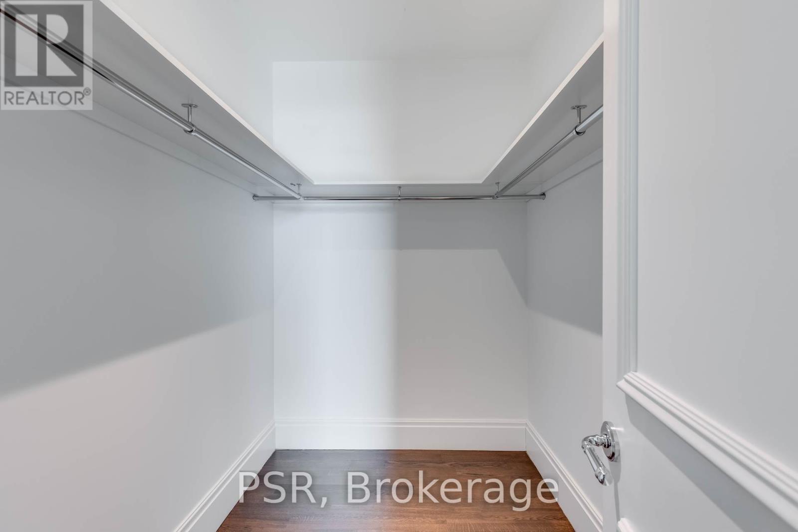 #4406 311 BAY STREET - 11