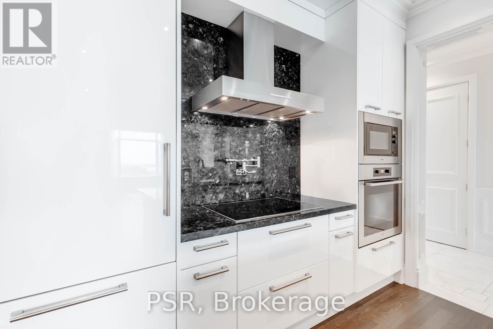 #4406 311 BAY STREET - 13