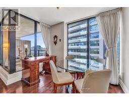 803 - 1331 Bay Street, Toronto, ON M5R2C4 Photo 11