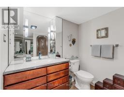 803 - 1331 Bay Street, Toronto, ON M5R2C4 Photo 22