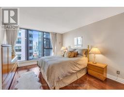 803 - 1331 Bay Street, Toronto, ON M5R2C4 Photo 27