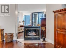 803 - 1331 Bay Street, Toronto, ON M5R2C4 Photo 7