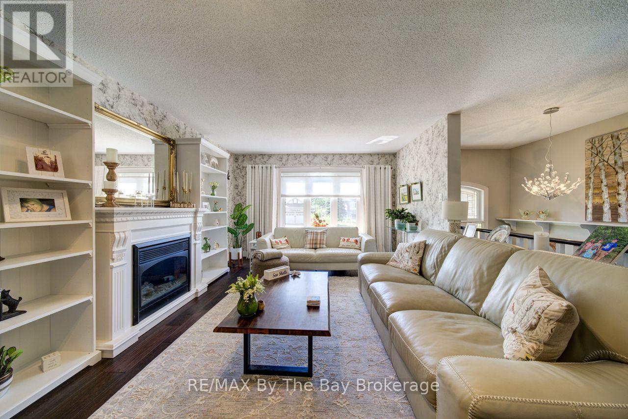 9 CRANBERRY HEIGHTS, Wasaga Beach — photo 6
