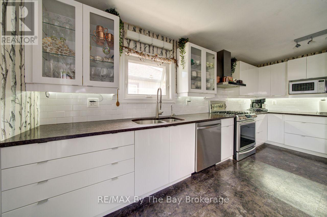9 CRANBERRY HEIGHTS, Wasaga Beach — photo 9