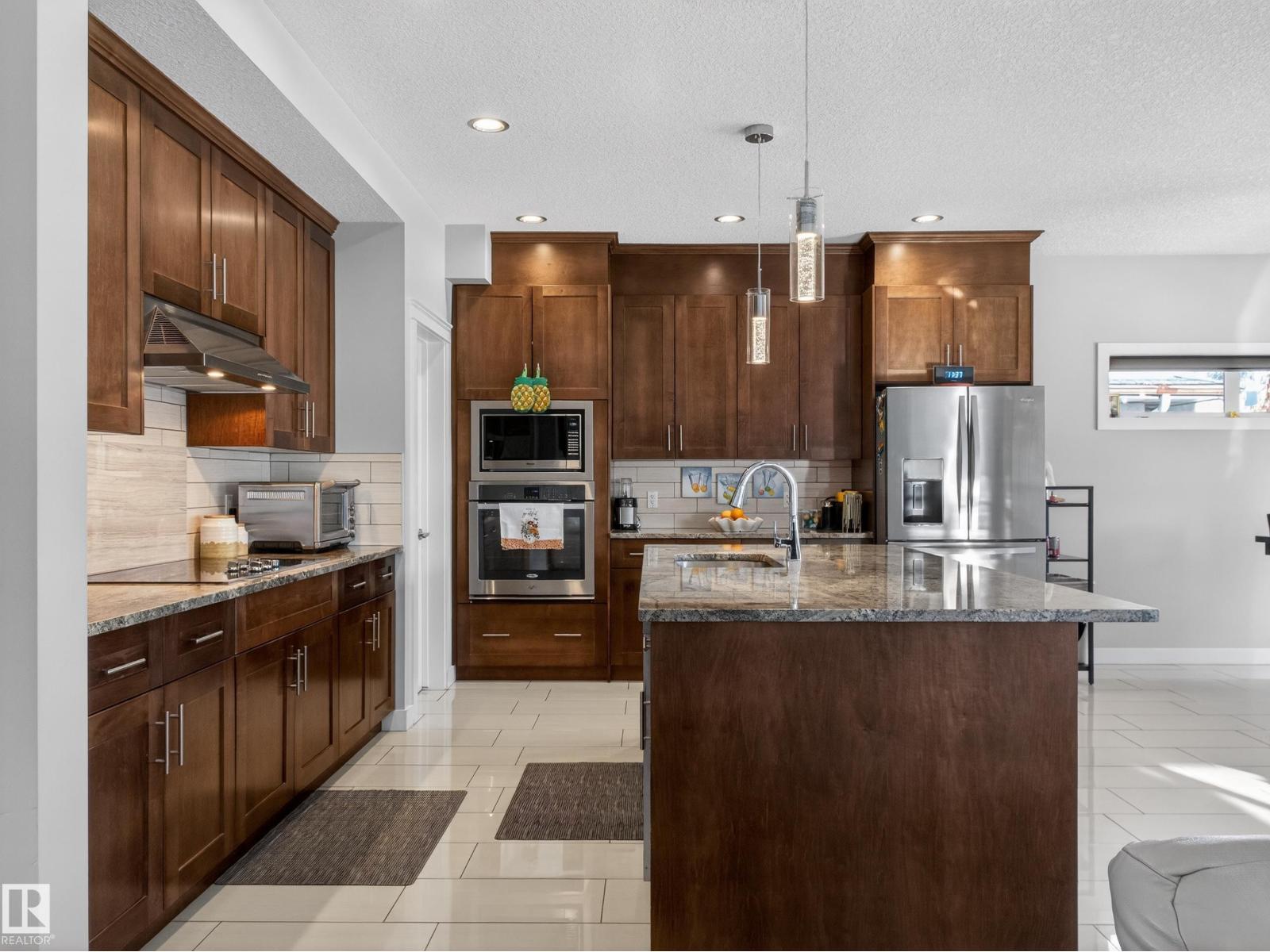 9917 162 ST NW - 17