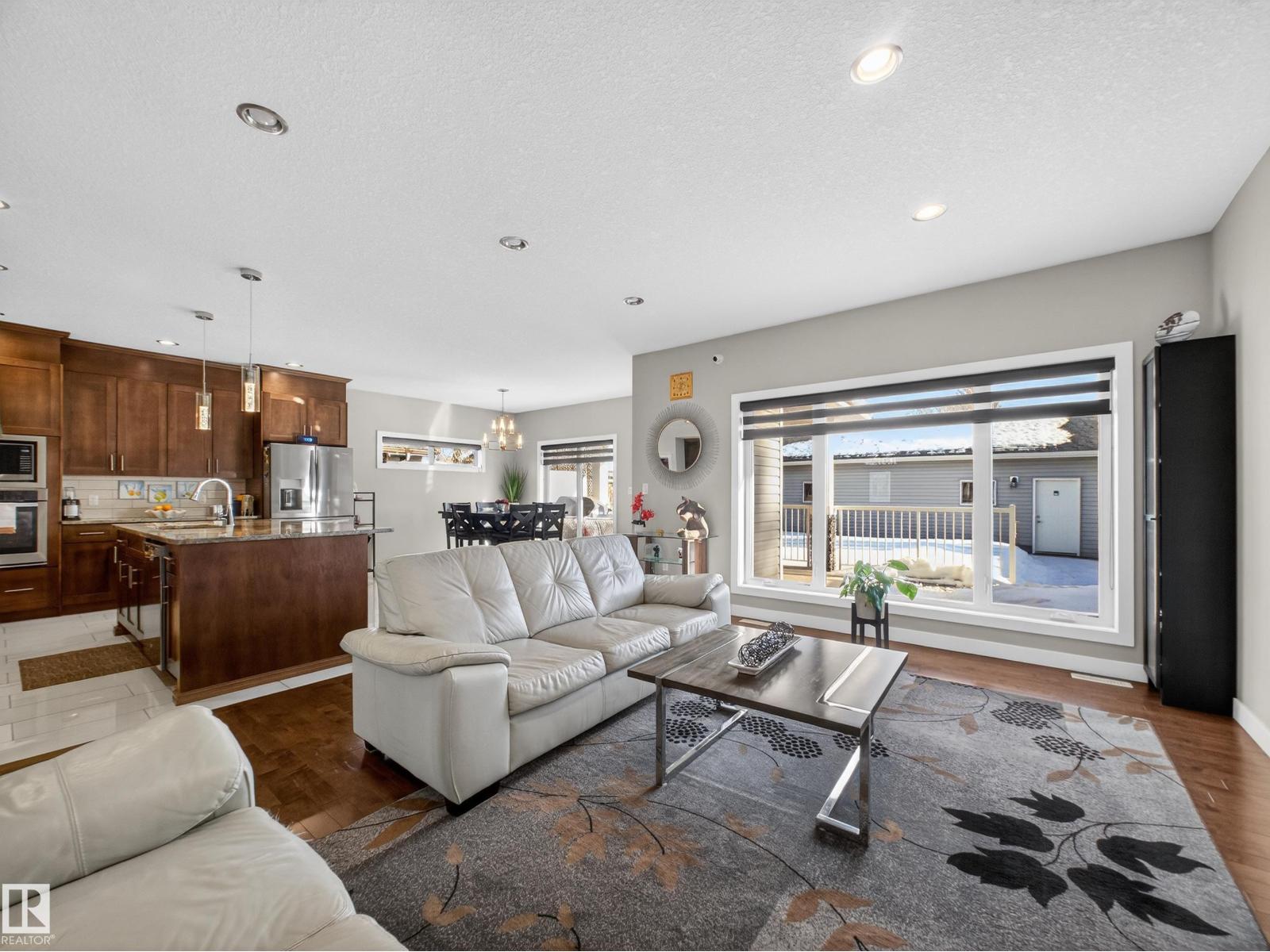 9917 162 ST NW - 32