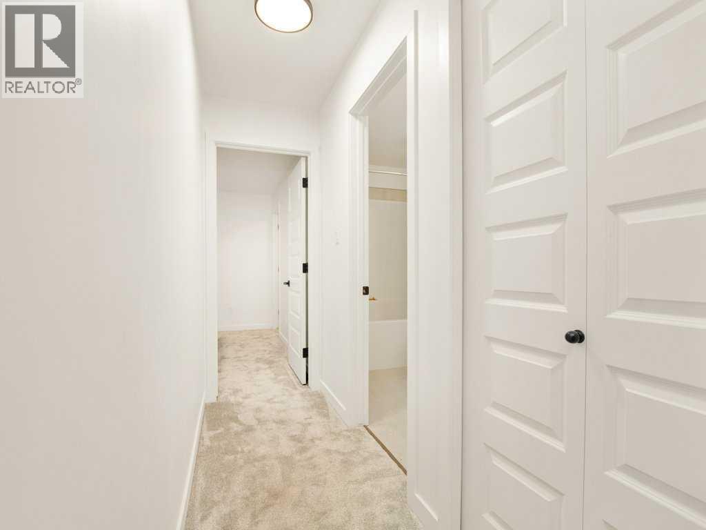 3012 47 Street S - 19