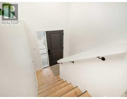 3012 47 Street S - photo 3