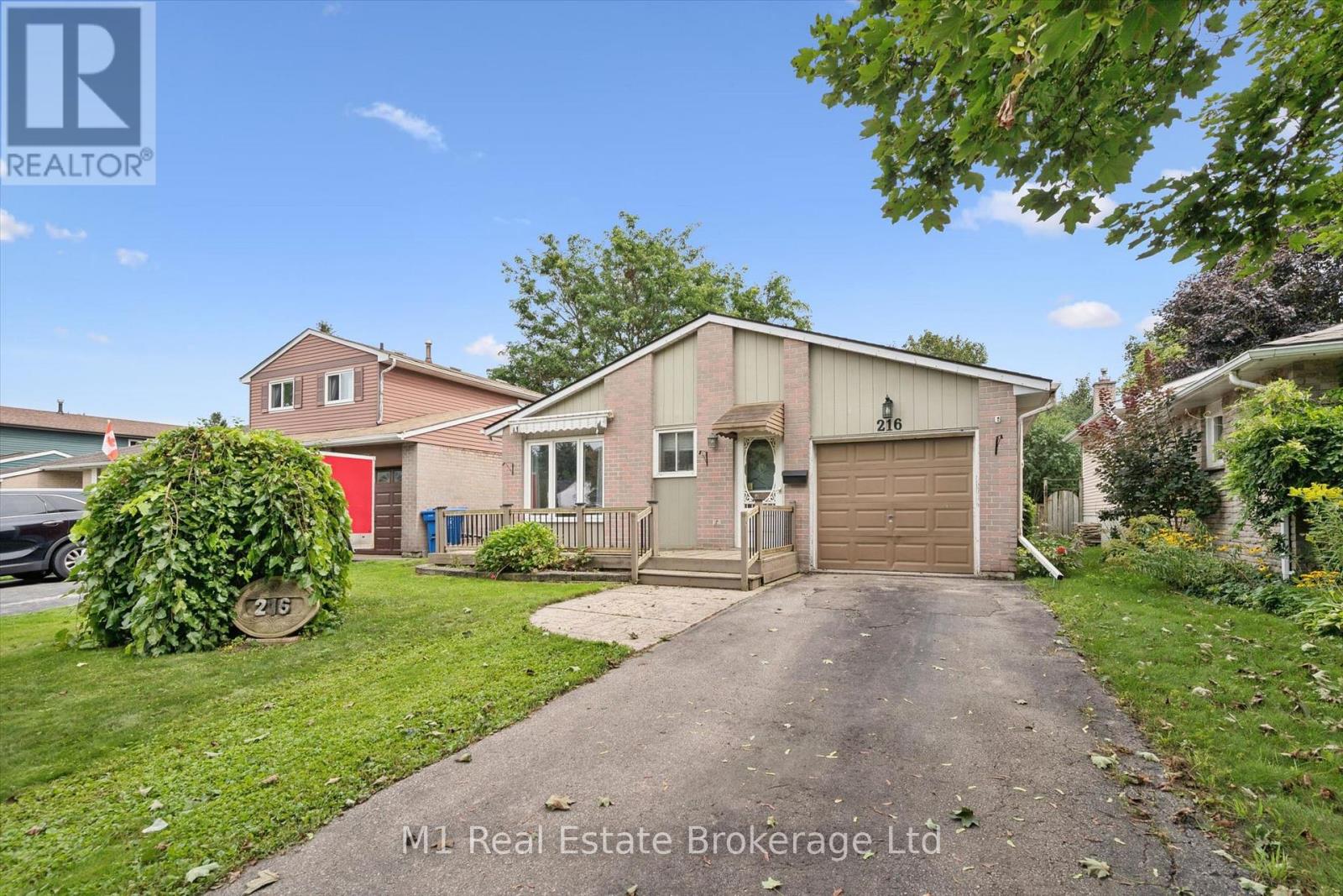 216 PARKSIDE DRIVE E - 5