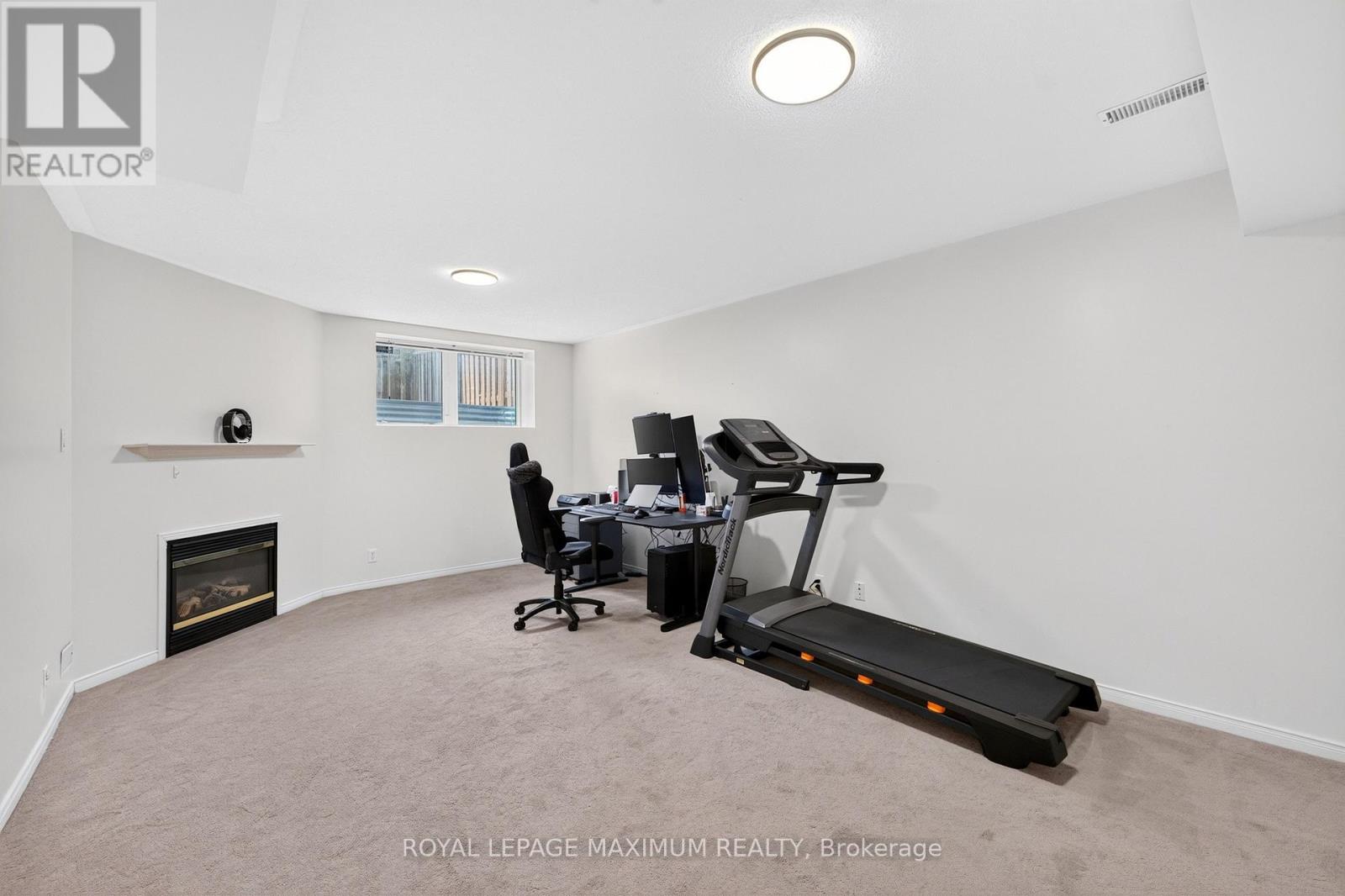 35 MARSHVIEW AVENUE - Image 34