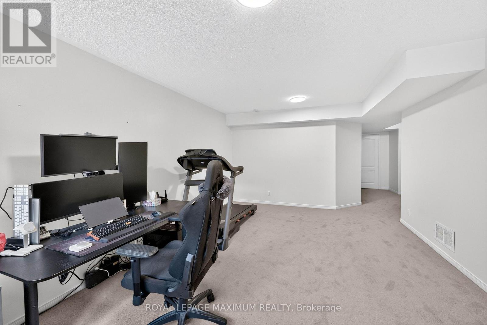 35 MARSHVIEW AVENUE - Image 35