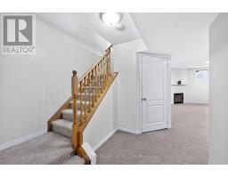 35 Marshview Avenue, Aurora, ON L4G7W5 Photo 33