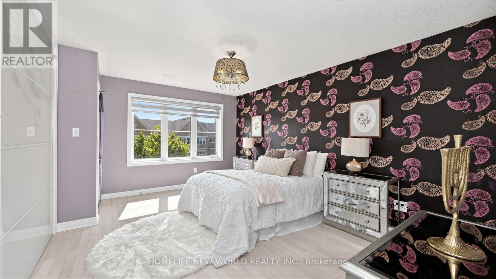 16 VICTOR HERBERT WAY - 23
