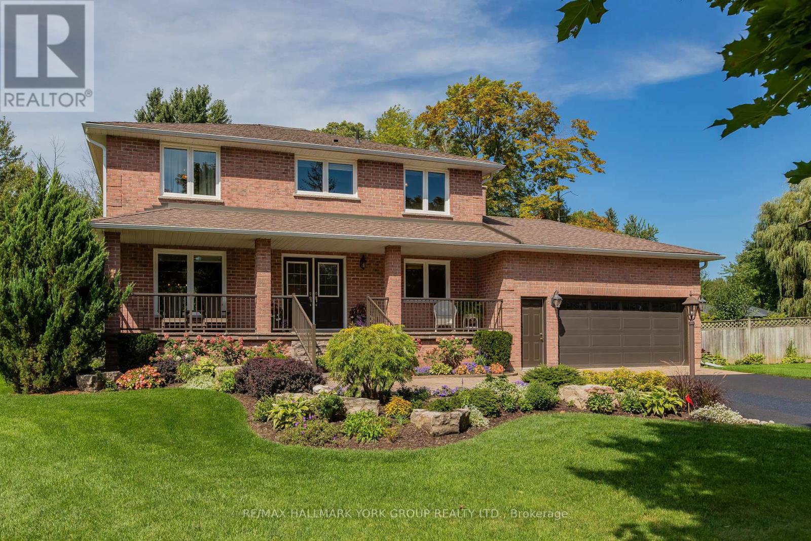 34 AMBERGLEN COURT, East Gwillimbury (Holland Landing) — photo 4
