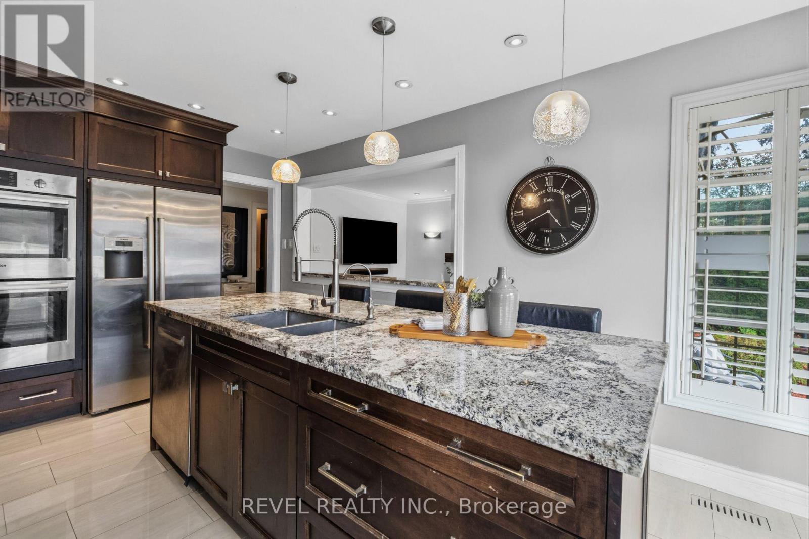 6624 MOCKINGBIRD LANE - 5